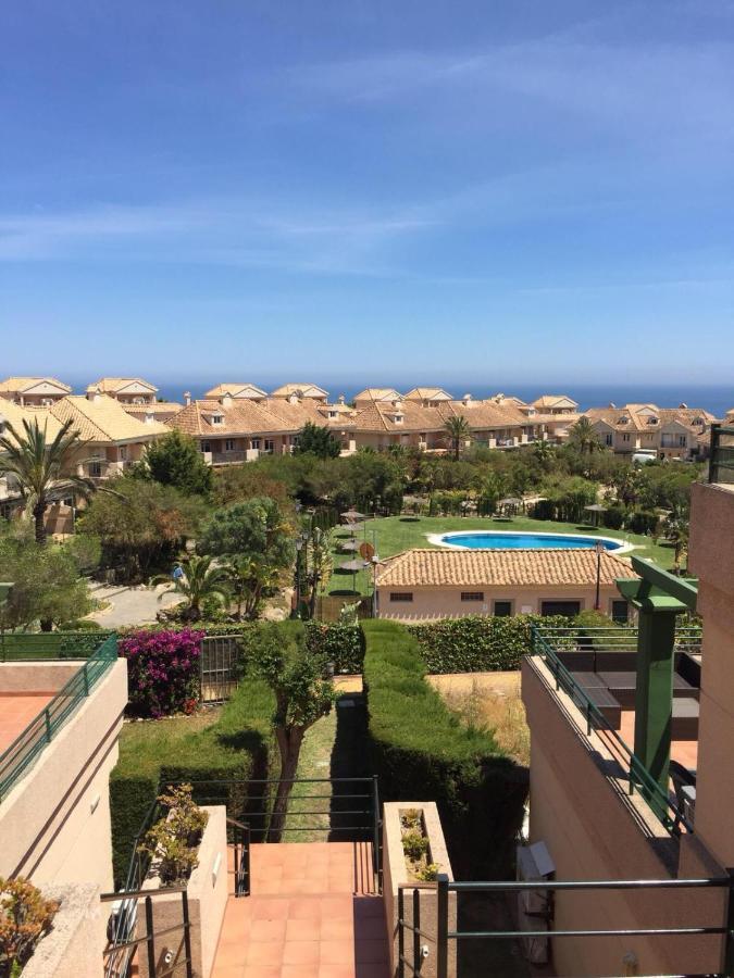 Appartement Bonito Apartamento En Alcaidesa Con Piscina Extérieur photo